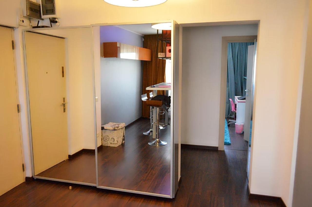 Апартаменти Apartament Confort Panu Бухарест Екстер'єр фото